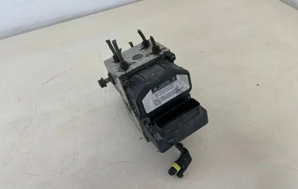 Toyota Corolla E120 E130 ABS Pump 8954102030 0265216850 4451002050