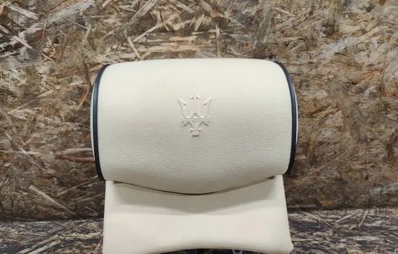 Maserati Quattroporte Rear seat headrest 30817705