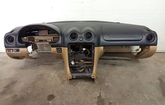 Mazda MX-5 NB Miata Dashboard konsolamazdamx5