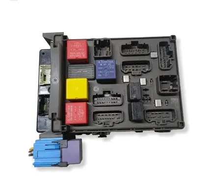 Renault Laguna II Fuse module 8200206775 32939028 015299