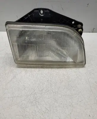 Ford Fiesta Headlight/headlamp 03704700