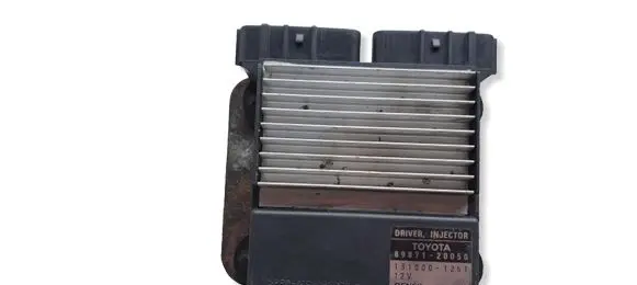 Toyota Avensis T250 Fuel injection control unit/module 8987120050 1310001261