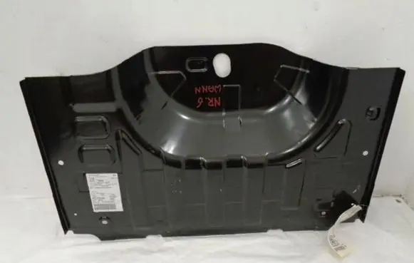 Peugeot 208 II Trunk bottom trim panel 1675862380