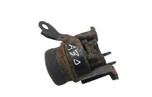 Toyota Avensis Verso Engine mount bracket NOCODE