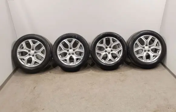 Mitsubishi Outlander R18 alloy rim 