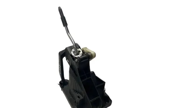 Citroen C4 II Gear shifter/selector 112102138 112102139