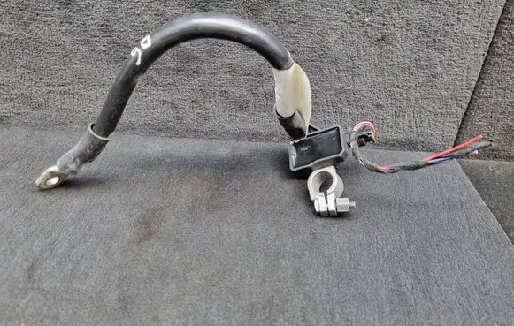 Audi Q5 SQ5 Negative earth cable (battery) 8R0915181