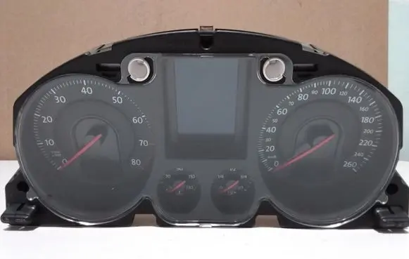 Volkswagen PASSAT B6 Speedometer (instrument cluster) 3C0920870P