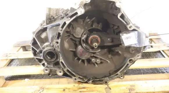 Manual 6 speed gearbox