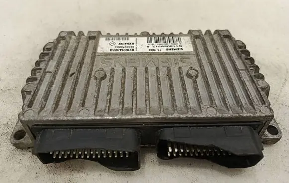 Renault Megane II Gearbox control unit/module 8200348263 8200272204 S118058312A