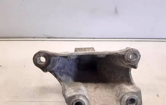 Audi A6 S6 C6 4F Engine mounting bracket 4F0199308AB
