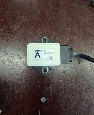 Toyota Avensis T270 ESP acceleration yaw rate sensor 0265005719 8918305030 7013886