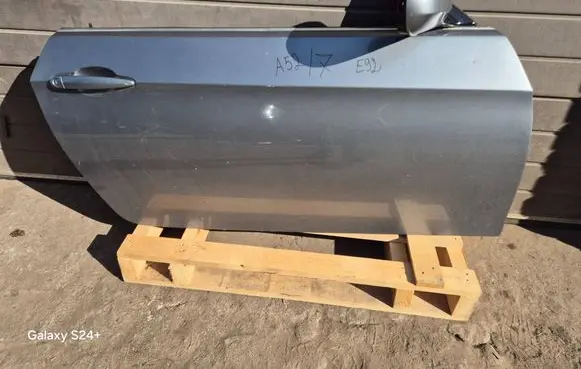Door (2 Door Coupe)