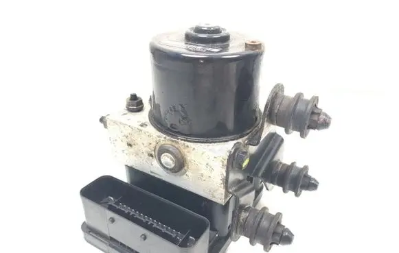 Volkswagen Touran I ABS Pump 1K0917379Q 1K0614517M