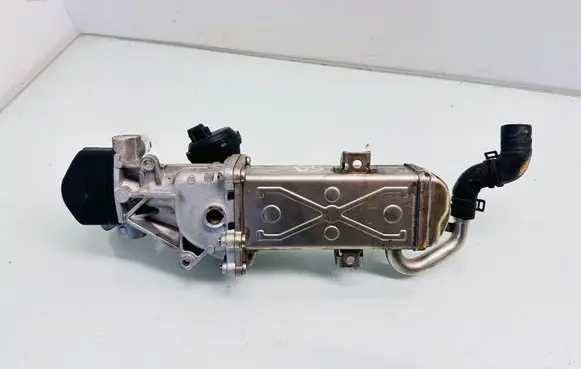 Volkswagen PASSAT CC EGR valve cooler EGR458348