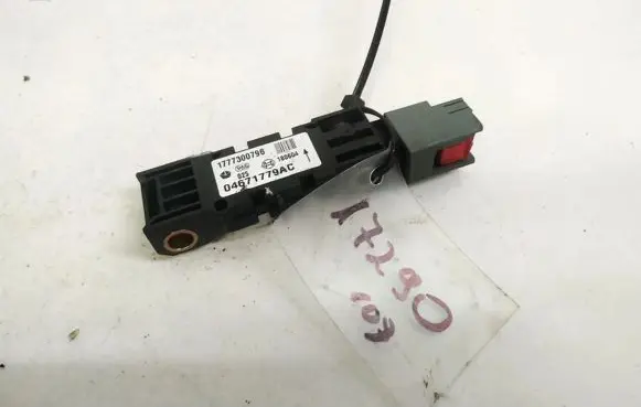 Chrysler Voyager Airbag deployment crash/impact sensor 04671779AC 1777300796