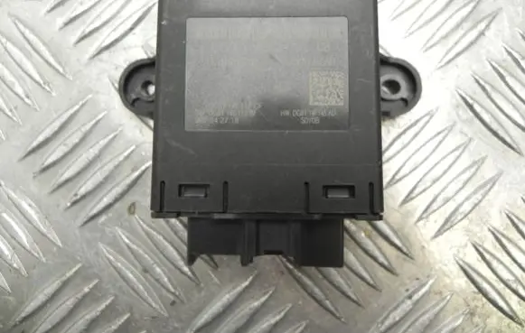 Ford Mondeo MK V Door control unit/module DG9T14B534CB G4485