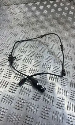 Jaguar XJ X351 ABS brake wheel speed sensor