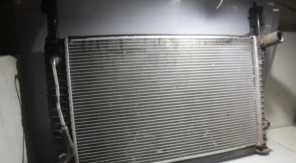 Opel Antara Coolant radiator