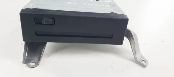 Lexus RX 330 - 350 - 400H Radio/CD/DVD/GPS head unit 8684148060