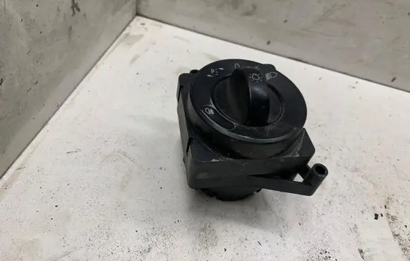 Mercedes-Benz Sprinter W906 Light switch A9065450504