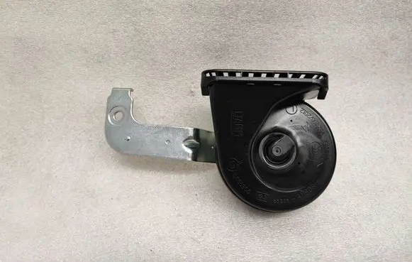 Volvo S90, V90 Horn signal 005306