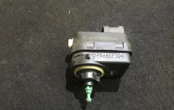Renault Laguna II Headlight level adjustment motor r7700840141
