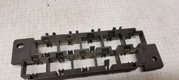 Volkswagen Transporter - Caravelle T5 Other engine bay part 7E0937403