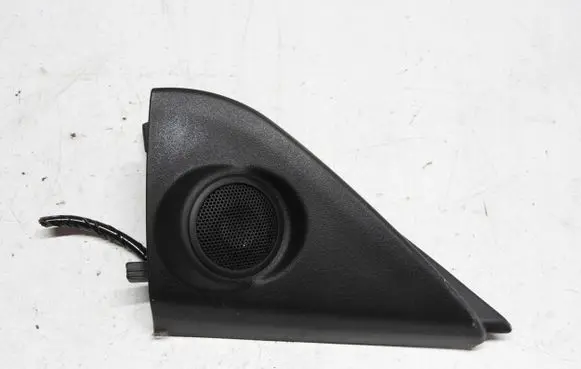 Mitsubishi ASX High frequency speaker in the rear doors MR986377
