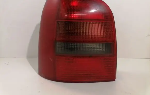 Audi A4 S4 B5 8D Rear/tail lights 8D9945095A 8D9945257