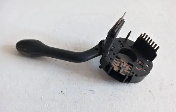 Volkswagen Transporter - Caravelle T4 Indicator stalk 1212123