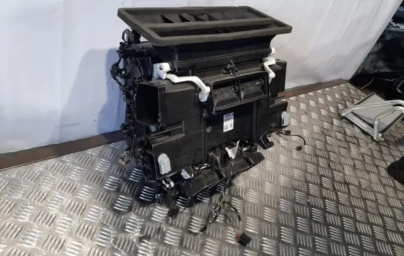 Audi A6 S6 C7 4G Interior heater climate box assembly housing 4G1820005H