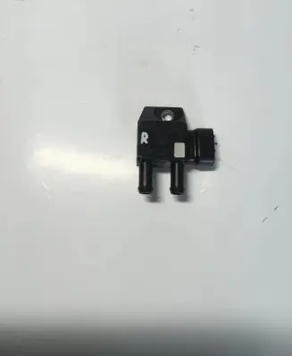 Hyundai Santa Fe Exhaust gas pressure sensor 392102A800 DENSO12209M16