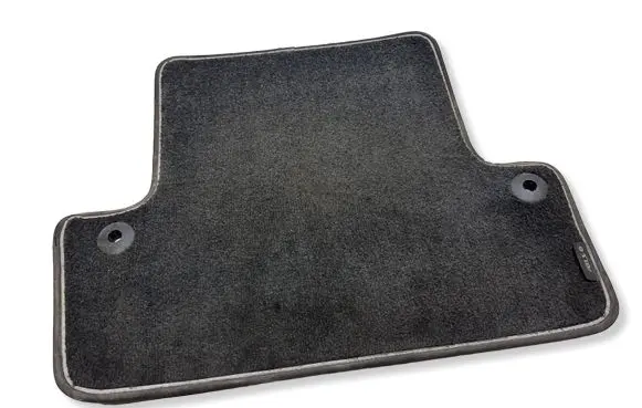 Volvo S60 Rear floor mat 8687668