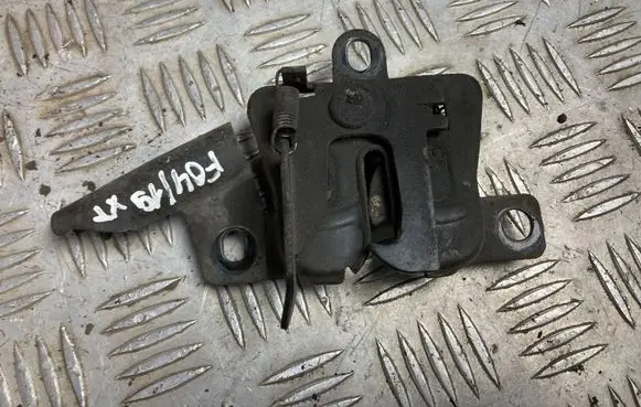 Subaru Forester SG Engine bonnet/hood lock/catch