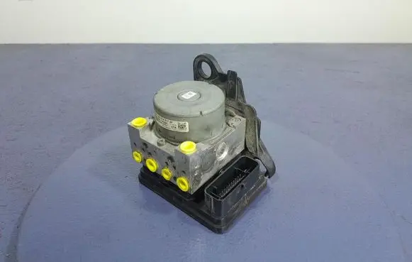 Skoda Octavia Mk3 (5E) ABS Pump 5Q0614517AF