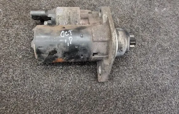 Skoda Octavia Mk2 (1Z) Starter motor 02Z911023E 241832491N