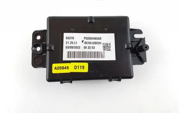 Jeep Wrangler Air conditioner control unit module 52080485AD 52080485