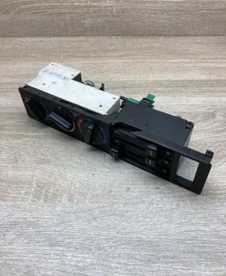 BMW 5 E34 Climate control unit 8351653 13913