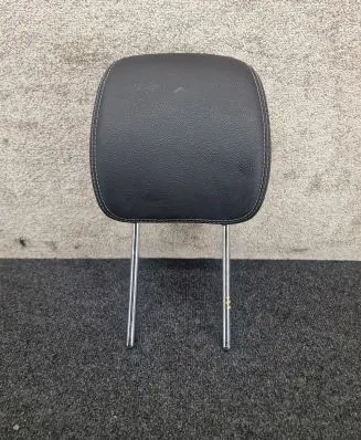 Mercedes-Benz GLC X253 C253 Front seat headrest 