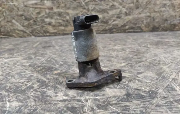 Opel Zafira A EGR valve 7226301300T