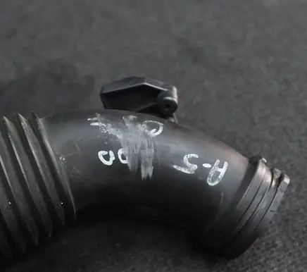 Audi A5 8T 8F Air intake hose/pipe
