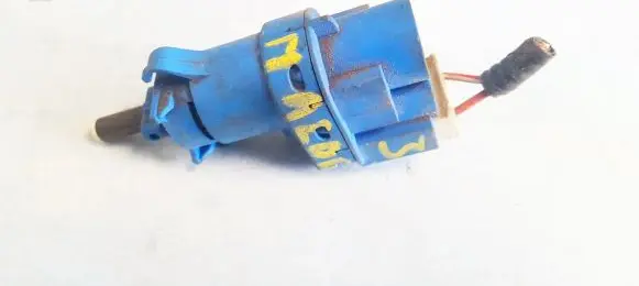 Mazda 3 I Brake pedal sensor switch