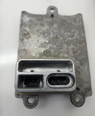 Ford Focus Headlight ballast module Xenon 10R020611