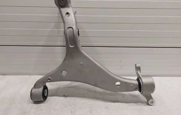 Dodge Durango Front lower control arm/wishbone 04877716AB