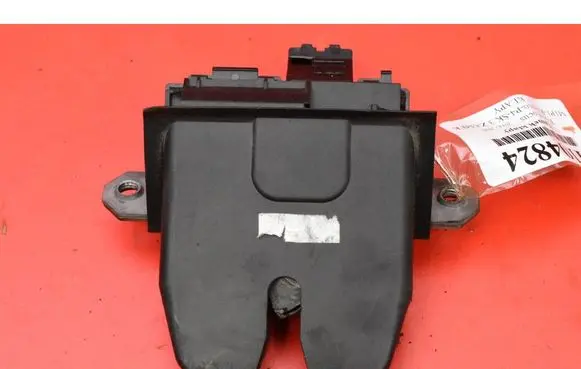 Ford Focus ST Tailgate/trunk/boot lock/catch/latch 8M51R442A66DC