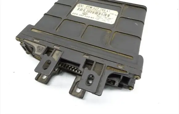 Volkswagen Golf IV Gearbox control unit/module 01M927733LT 5DG007923-65