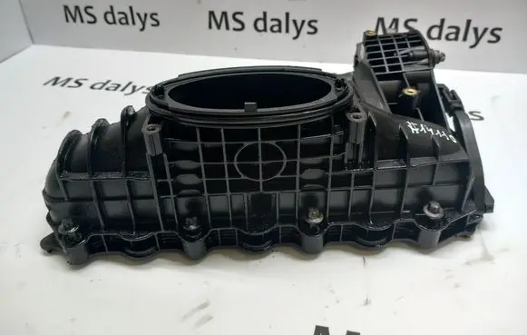 Mercedes-Benz E W212 Intake manifold A6510904937 6510904937