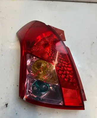 Suzuki Swift I Rear/tail lights 221323