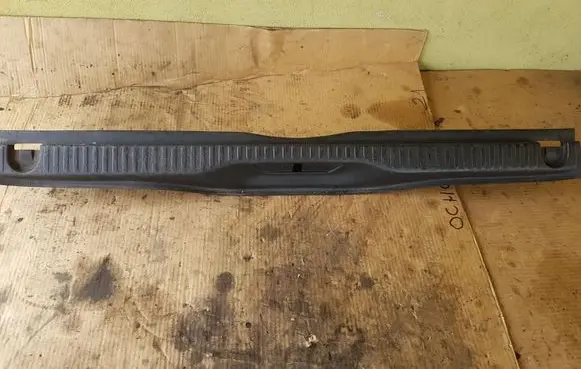 Citroen C4 II Trunk/boot sill cover protection 96778260ZD